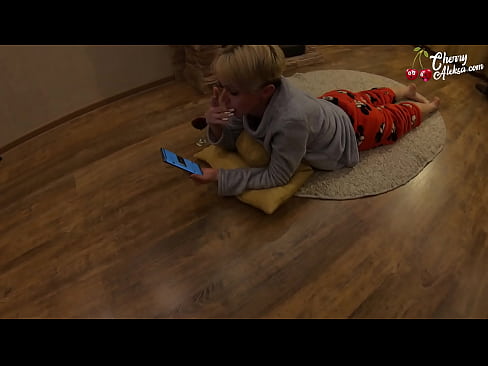 ❤️ Loura tola chupando unha enorme polla chupando e rebotando nela - Sexo anal ️❌ Vídeo de puta na pornografía gl.porn-impact.ru ❌